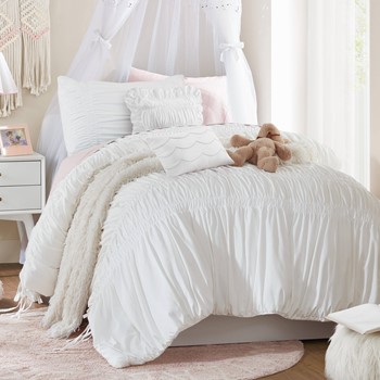 Wholesale Intelligent Design Ella Comforter Set