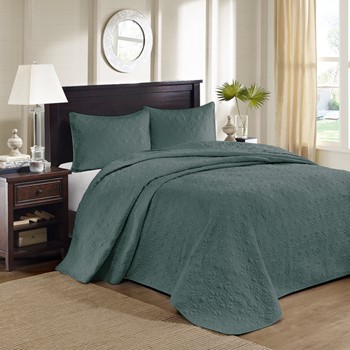 Quebec Reversible Bedspread Set