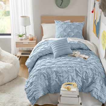 Wholesale Comfort Spaces Bailey Diamond Pintuck Pleated Woven Comforter Set