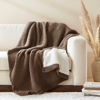 Wholesale Madison Park Rowan Waffle Knit Chenille Throw