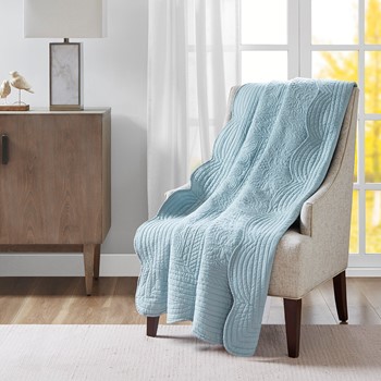 Tuscany Oversized Quilted Throw with Scalloped Edges
