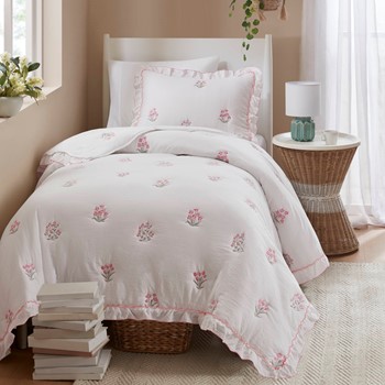 Wholesale Intelligent Design Aglaia Quilt Set