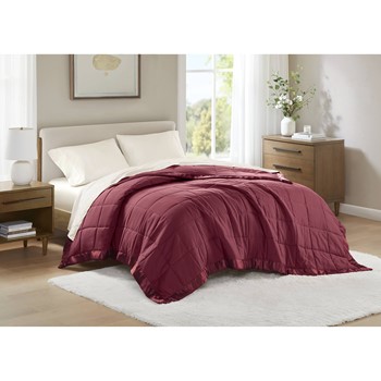 Wholesale Madison Park Windom Lightweight Down Alternative Blanket with Satin Trim