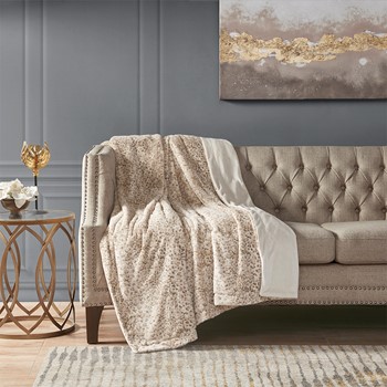 Zuri Oversized Faux Fur Throw