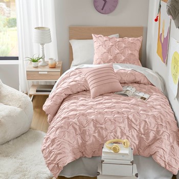 Wholesale Comfort Spaces Bailey Diamond Pintuck Pleated Woven Comforter Set