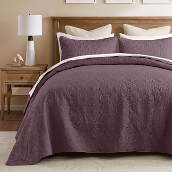Wholesale Madison Park Quebec Reversible Bedspread Set