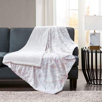 Wholesale Madison Park Sachi Oversized Faux Fur Throw