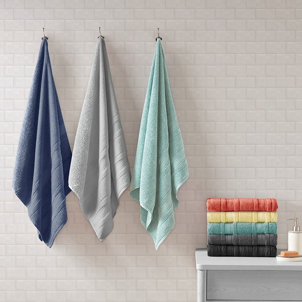 Charisma, Bath, Nwt Charisma Luxury Soft Bath Towel Light Gray