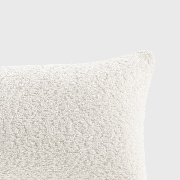 Croscill Decorative Pillows - Oblong & Square Bedding Decor