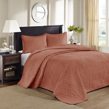 Wholesale Madison Park Quebec Reversible Bedspread Set