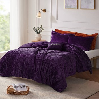 Felicia Velvet Comforter Set with Throw Pillow