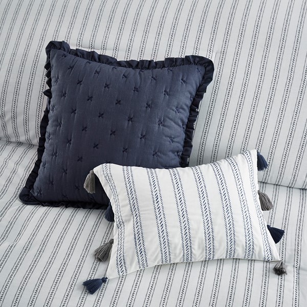 Navy Solid Chenille Decorative Pillow Set, Mainstays, 18 x 18, 2 Pieces 