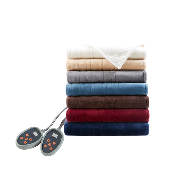 Woolrich Heated Plush to Berber Blanket | Designer Living