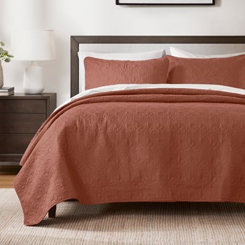 Wholesale Madison Park Quebec Reversible Quilt Set