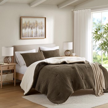 Wholesale Madison Park Riordan Waffle Knit Chenille Comforter Set