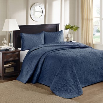 Quebec Reversible Bedspread Set