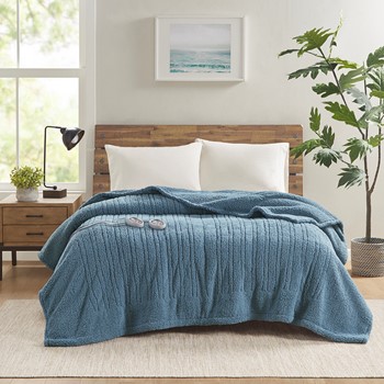 Wholesale True North by Sleep Philosophy Sherpa Heated Blanket