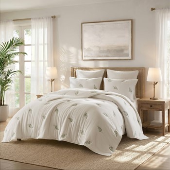 Wholesale Harbor House Blue Willow Embroidered Botanical 100% Cotton Lightweight 3 Piece Quilt Set