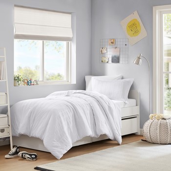 Wholesale Super Listing Logan Striped Reversible Pintuck Pleated Comforter Set