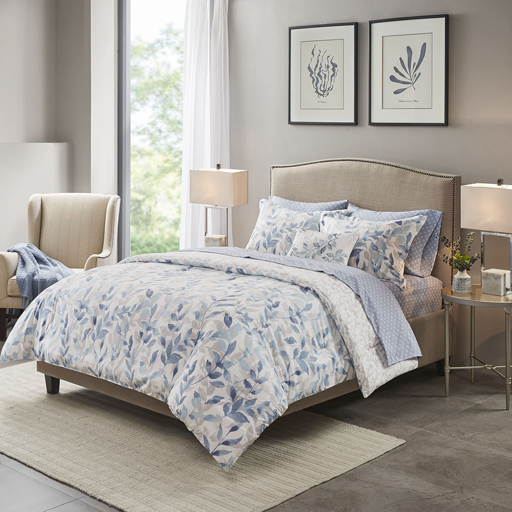 Madison Park Essentials Sofia Reversible Comforter Set with Bed