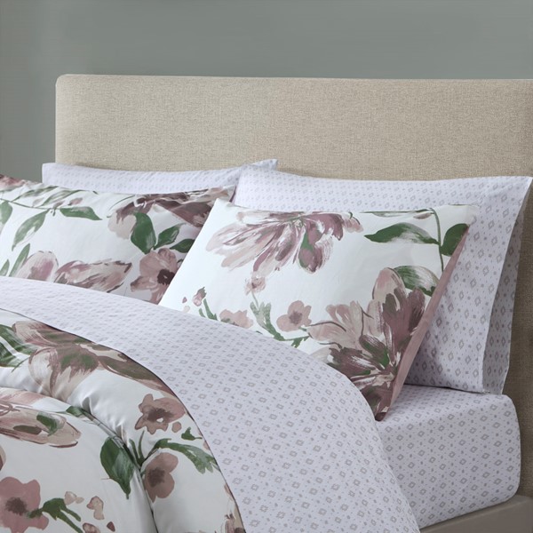 Madison Park Essentials Alice Floral Comforter Set with Bed Sheets