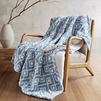 Wholesale Sharper Image Amira Dream Soft Heated Throw
