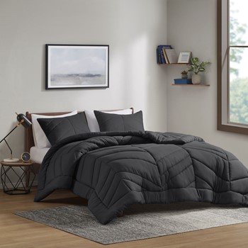 Wholesale Intelligent Design Remy Quilted Chevron Comforter Set