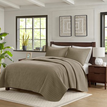 Velvet Touch 3 Piece Luxurious Oversized Quilt Set