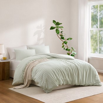 Wholesale Madison Park Etta Duvet set