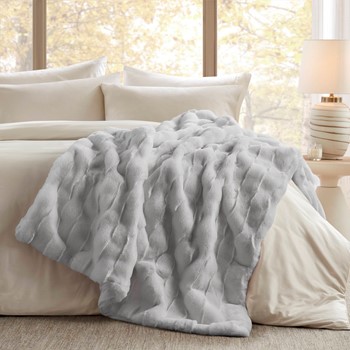 Wholesale Madison Park Vivienne Faux Fur Throw