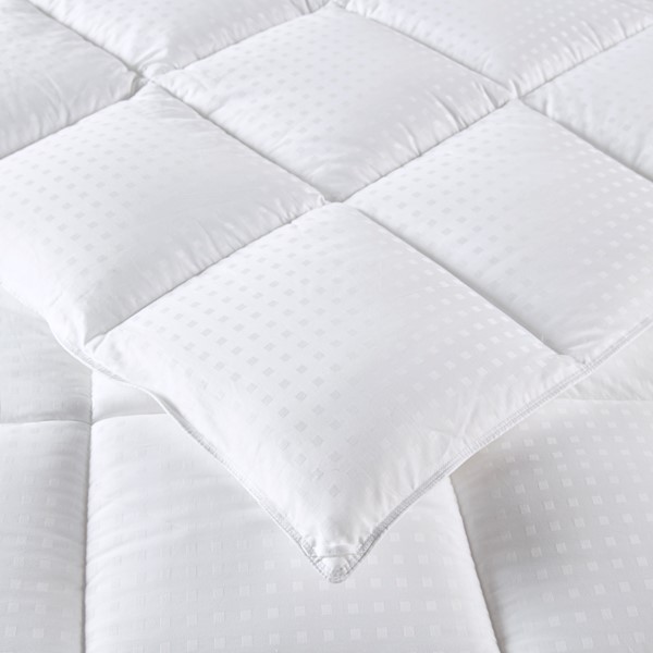 Croscill - Signature Dobby Cotton Down Alternative Comforter